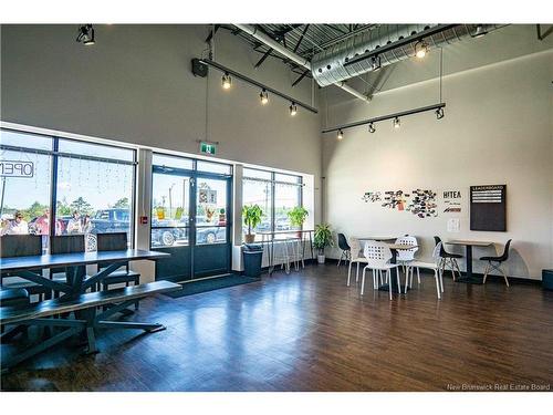 5 Acorn St, Fredericton, NB 