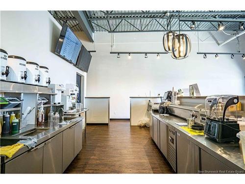 5 Acorn St, Fredericton, NB 