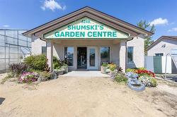 4240 Main ST  West St Paul, MB R4A 0B5