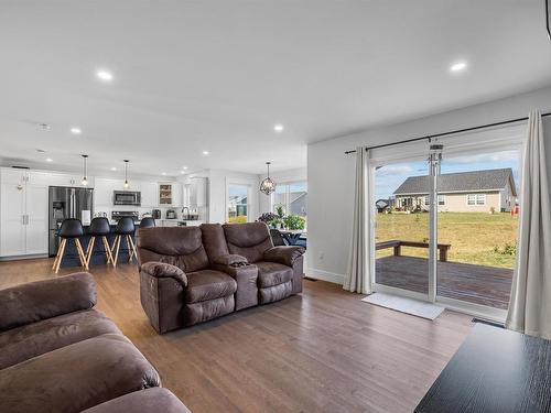 35 East Royalty Road, Charlottetown, PE 