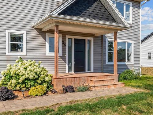 35 East Royalty Road, Charlottetown, PE 