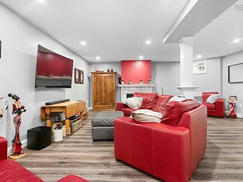 27 Stone Gate Court, Dartmouth, NS 