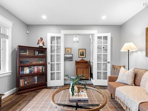 27 Stone Gate Court, Dartmouth, NS 