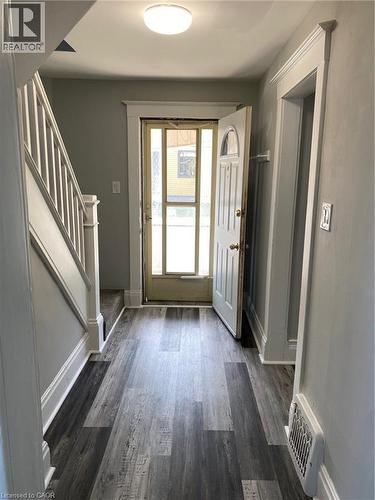 246 Madison Avenue S, Kitchener, ON - Indoor Photo Showing Other Room