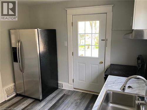 246 Madison Avenue S, Kitchener, ON - Indoor Photo Showing Other Room