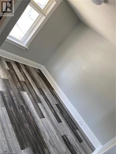 246 Madison Avenue S, Kitchener, ON - Indoor Photo Showing Other Room