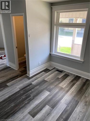 246 Madison Avenue S, Kitchener, ON - Indoor Photo Showing Other Room