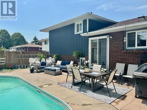6796 Stokes Street, Niagara Falls (Dorchester), ON - Outdoor With In Ground Pool With Exterior
