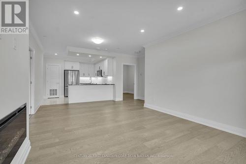 201 - 1975 Fountain Grass Drive, London South (South B), ON - Indoor