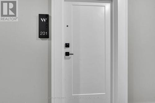 201 - 1975 Fountain Grass Drive, London South (South B), ON - 