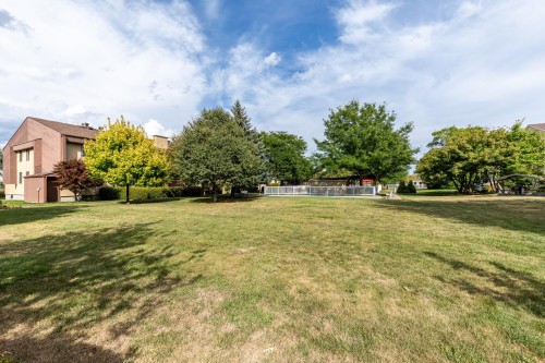 View - 202-845 Rue Rodier, Saint-Jean-Sur-Richelieu, QC - Outdoor