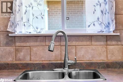 9 Welbeck Drive, Brampton, ON - Indoor Photo Showing Kitchen With Double Sink