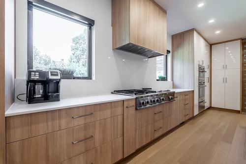 Cuisine - 705 Rue Westchester, Baie-D'Urfé, QC - Indoor Photo Showing Kitchen