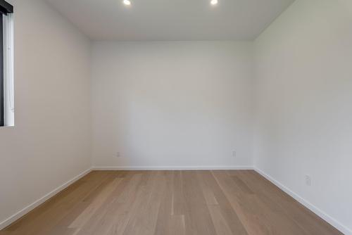 Chambre à coucher - 705 Rue Westchester, Baie-D'Urfé, QC - Indoor Photo Showing Other Room