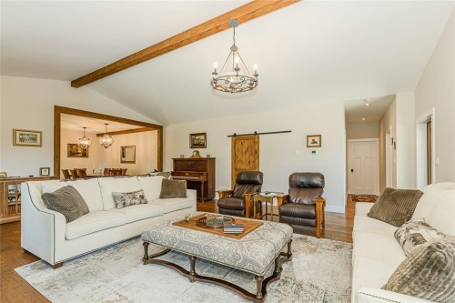 7375 Lakefront Dr, Lake Cowichan, BC 