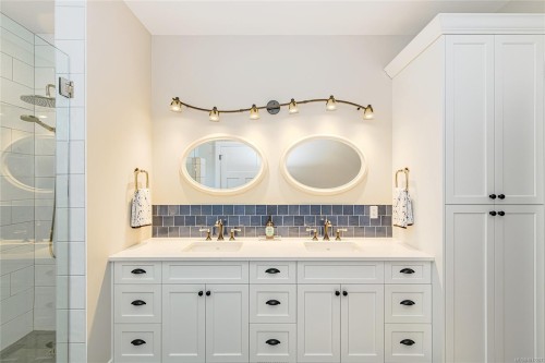 7375 Lakefront Dr, Lake Cowichan, BC 