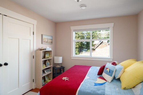 525 Point Ideal Dr, Lake Cowichan, BC 