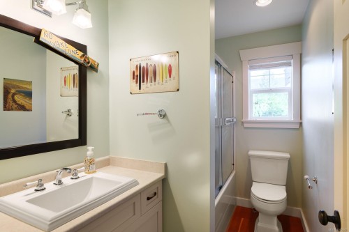 525 Point Ideal Dr, Lake Cowichan, BC 