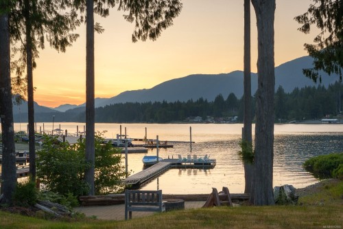 525 Point Ideal Dr, Lake Cowichan, BC 