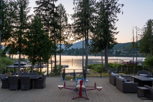 525 Point Ideal Dr, Lake Cowichan, BC 