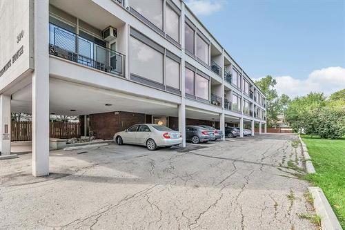 4-390 Wellington Cr, Winnipeg, MB 