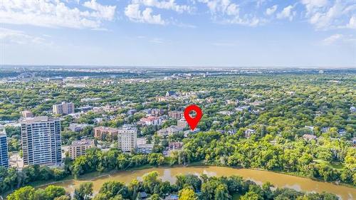 4-390 Wellington Cr, Winnipeg, MB 