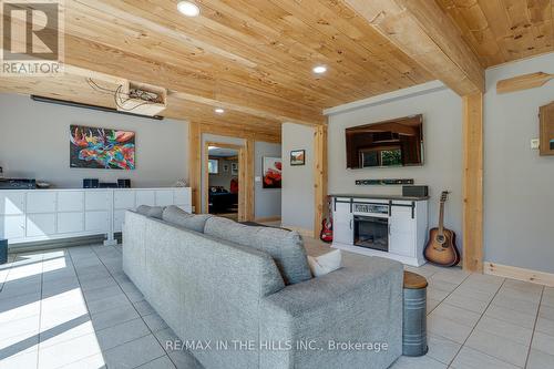 954461 7Th Line Ehs Road, Mono, ON - Indoor