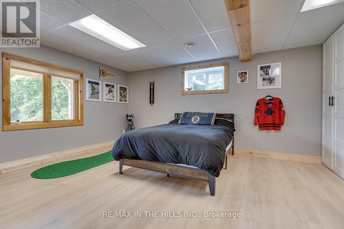 954461 7Th Line Ehs Road, Mono, ON - Indoor Photo Showing Bedroom