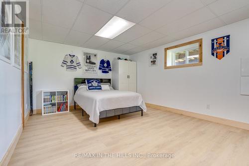 954461 7Th Line Ehs Road, Mono, ON - Indoor Photo Showing Bedroom