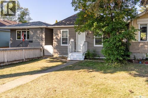 2634 Atkinson Street, Regina, SK - Outdoor