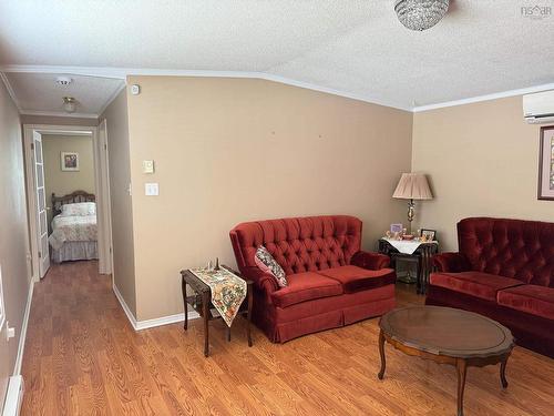 81 Thomson Drive, Bridgewater, NS 