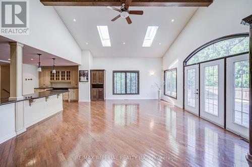 20 Blackforest Drive, Richmond Hill, ON - Indoor Photo Showing Other Room