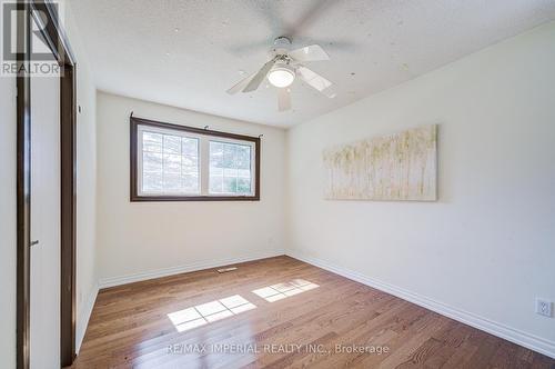 20 Blackforest Drive, Richmond Hill, ON - Indoor Photo Showing Other Room
