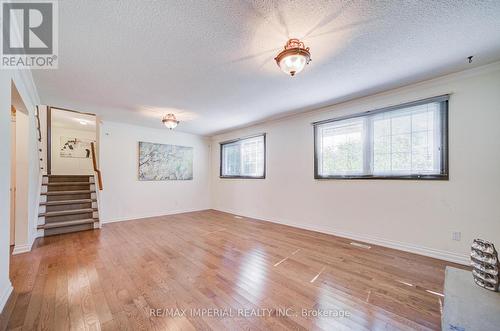 20 Blackforest Drive, Richmond Hill, ON - Indoor Photo Showing Other Room