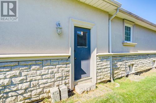 20 Blackforest Drive, Richmond Hill, ON - Outdoor