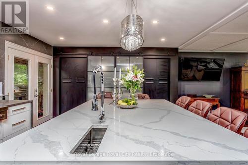 1158 Conservation Road E, Milton, ON - Indoor Photo Showing Dining Room