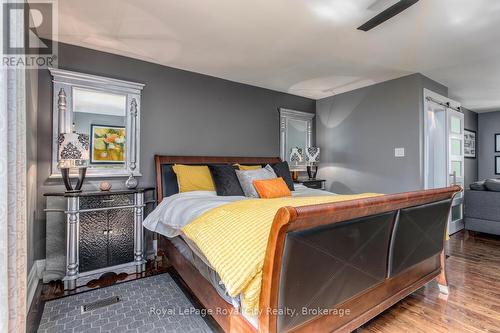 1158 Conservation Road E, Milton, ON - Indoor Photo Showing Bedroom