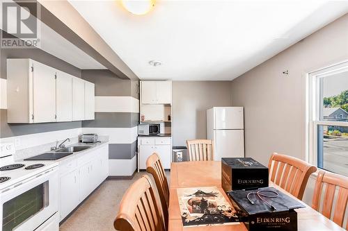 402 Frood Road, Sudbury, ON 