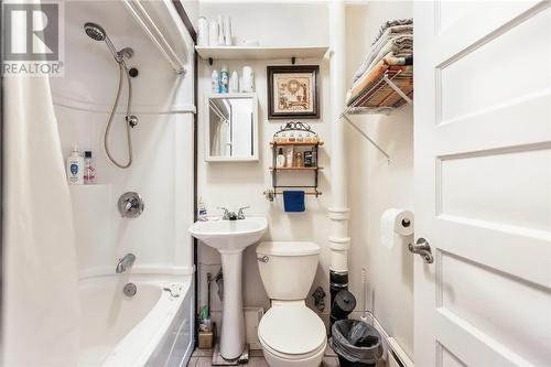 402 Frood Road, Sudbury, ON 