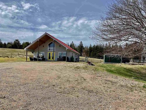 220 Campbell Road, West Bay, NS 