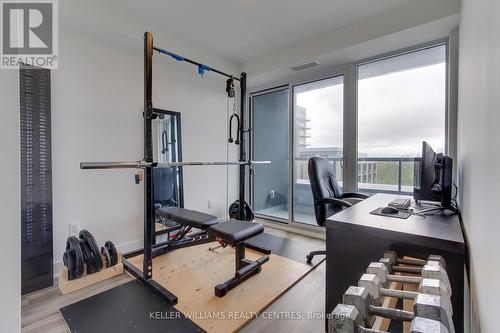 419 - 185 Deerfield Road, Newmarket, ON - Indoor Photo Showing Gym Room