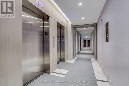 419 - 185 Deerfield Road, Newmarket, ON - Indoor Photo Showing Other Room