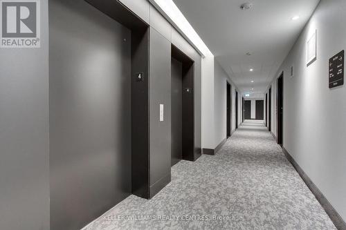 419 - 185 Deerfield Road, Newmarket, ON - Indoor Photo Showing Other Room