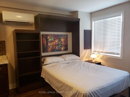1299-1301 Danforth Avenue, Toronto, ON - Indoor Photo Showing Bedroom