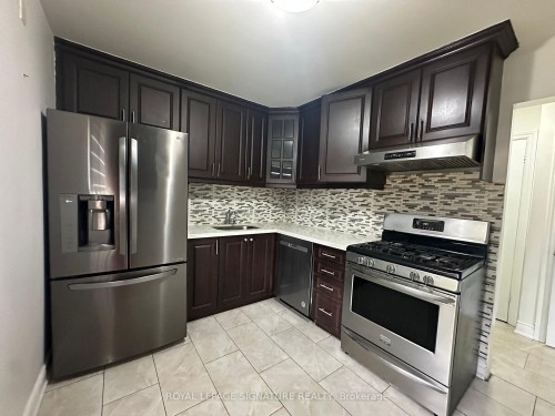 115-16 Litchfield Court, Toronto, ON - Indoor Photo Showing Kitchen With Stainless Steel Kitchen With Upgraded Kitchen