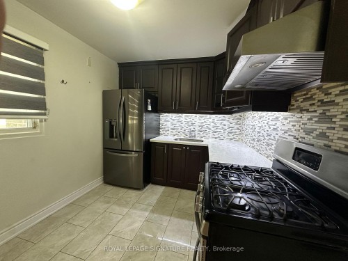 115-16 Litchfield Court, Toronto, ON - Indoor Photo Showing Kitchen With Upgraded Kitchen