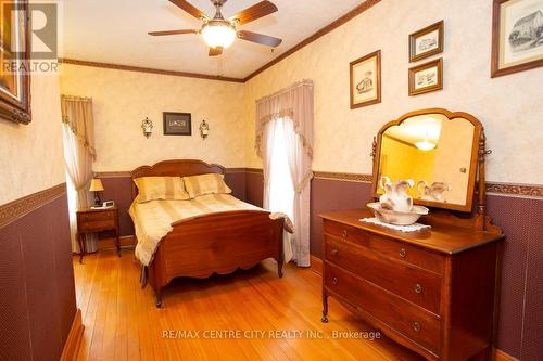218 Woodstock Street N, East Zorra-Tavistock (Tavistock), ON - Indoor Photo Showing Bedroom
