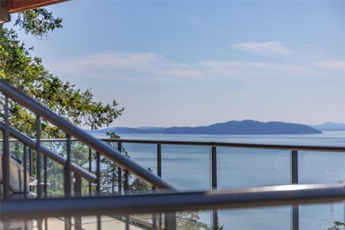 3829 Cutlass Crt, Pender Island, BC 
