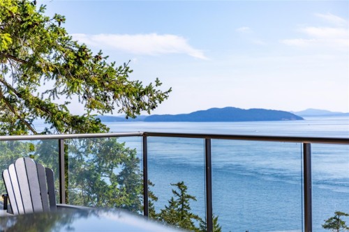 3829 Cutlass Crt, Pender Island, BC 