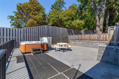 3829 Cutlass Crt, Pender Island, BC 